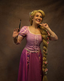 Rapunzel buchen Hamburg Prinzessin Kindergeburtstag Charakterdarstellung Events Kindergeburtstag mit HeldenZauber