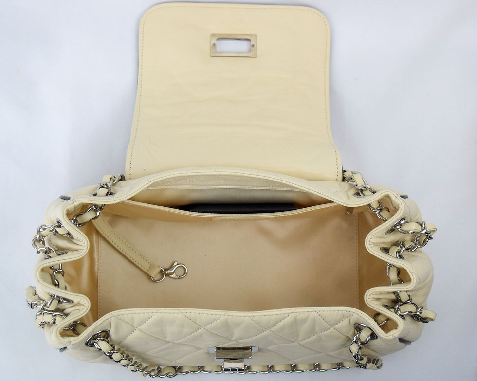 Hình thu nhỏ: CHANEL Leather East West Accordion Shoulder Flap Bag White Black Mademoiselle