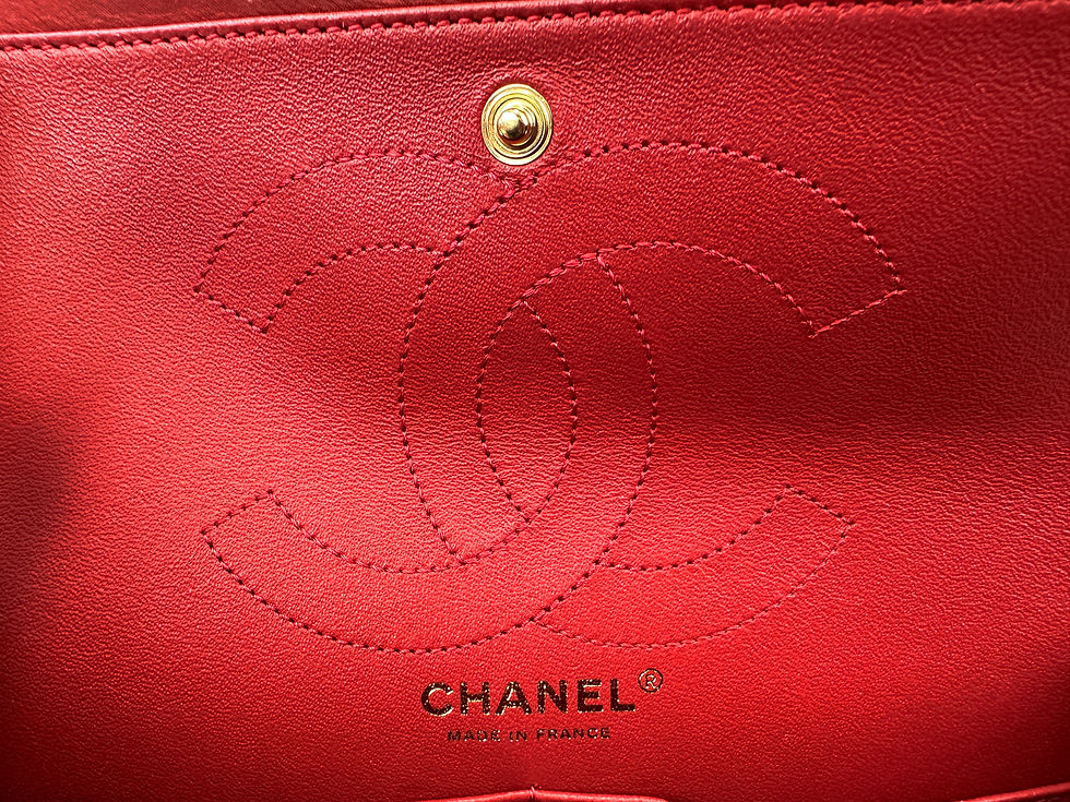 Miniatura: CHANEL Quilted Leather Double Flap Bag Dark Red Reissue 2.55 226 Gold Hardware