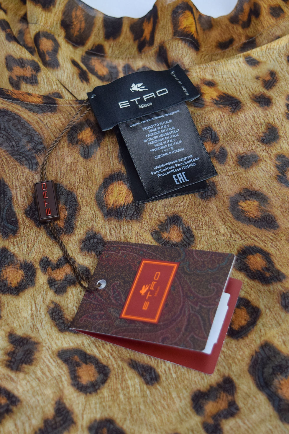 Miniatura: ETRO Silk Reversible Poncho One Size Brown Leopard Paisley Print Cape Top