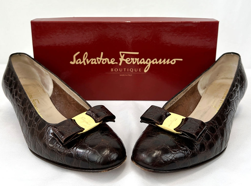 Thumbnail: SALVATORE FERRAGAMO Vara 9.5 Black Brown Croc Leather Bow Pump Ballet