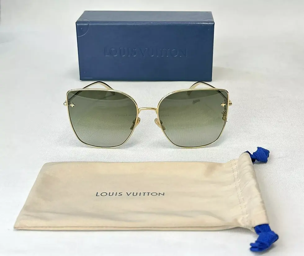 Thumbnail: LOUIS VUITTON Sunglasses Cat Eye LV Gold Charm Monogram Flower Z1720U Green