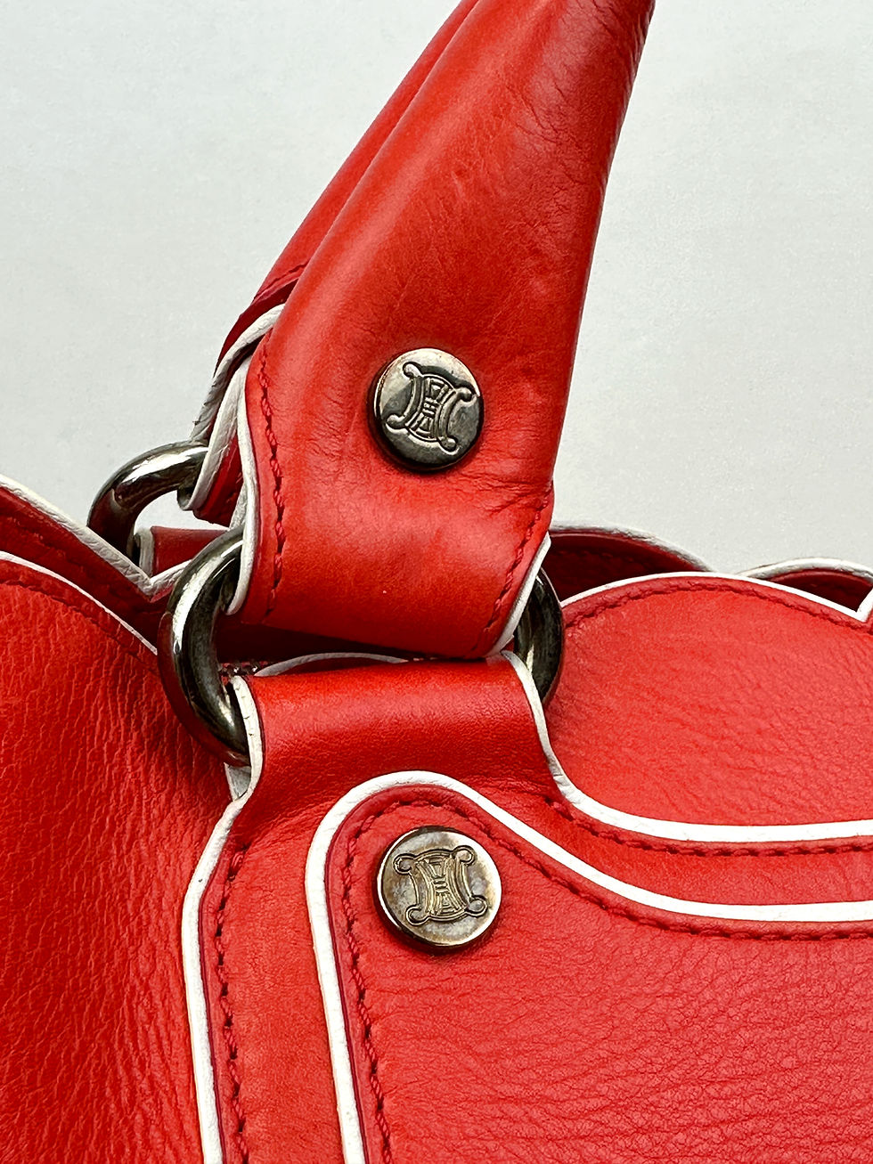 Hình thu nhỏ: CELINE Boogie Satchel Bag Medium Coral Red Flower Cutout White Outline VINTAGE
