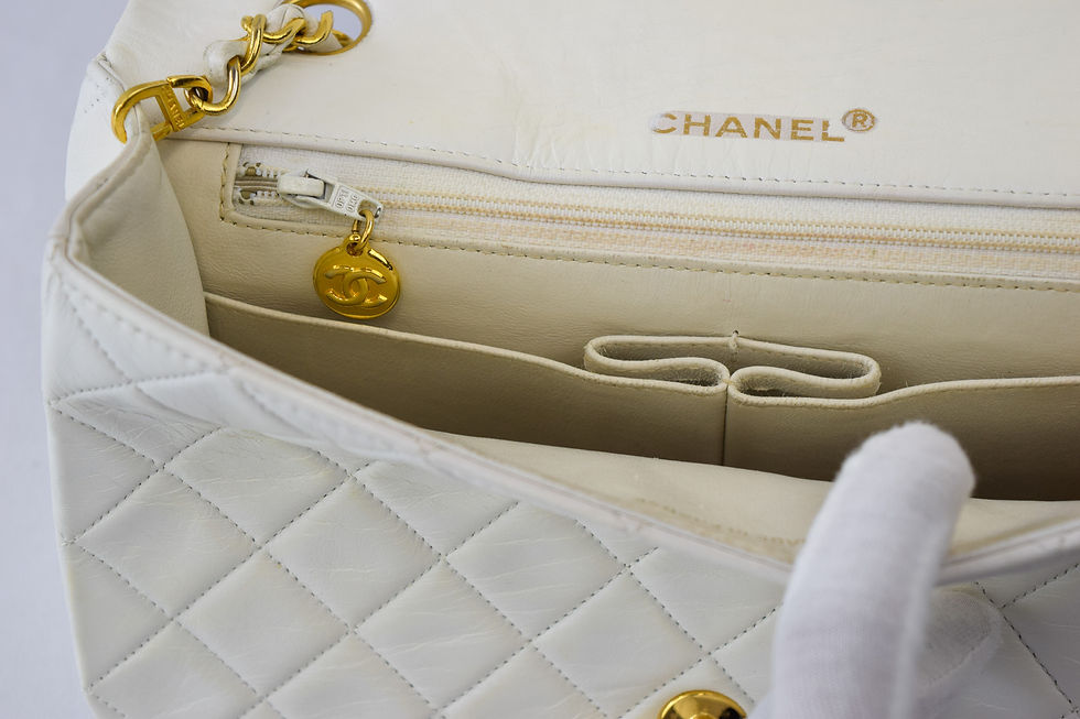 Miniatura: CHANEL Lambskin Leather Full Flap Shoulder Bag Small White Quilted 1990