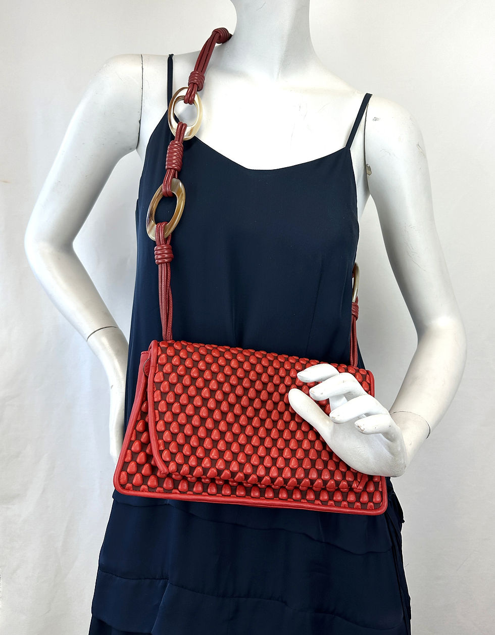Hình thu nhỏ: TISSA FONTANEDA USA Red Nappa Bubbles Lambskin Pigalle Long Chain Medium Bag NEW