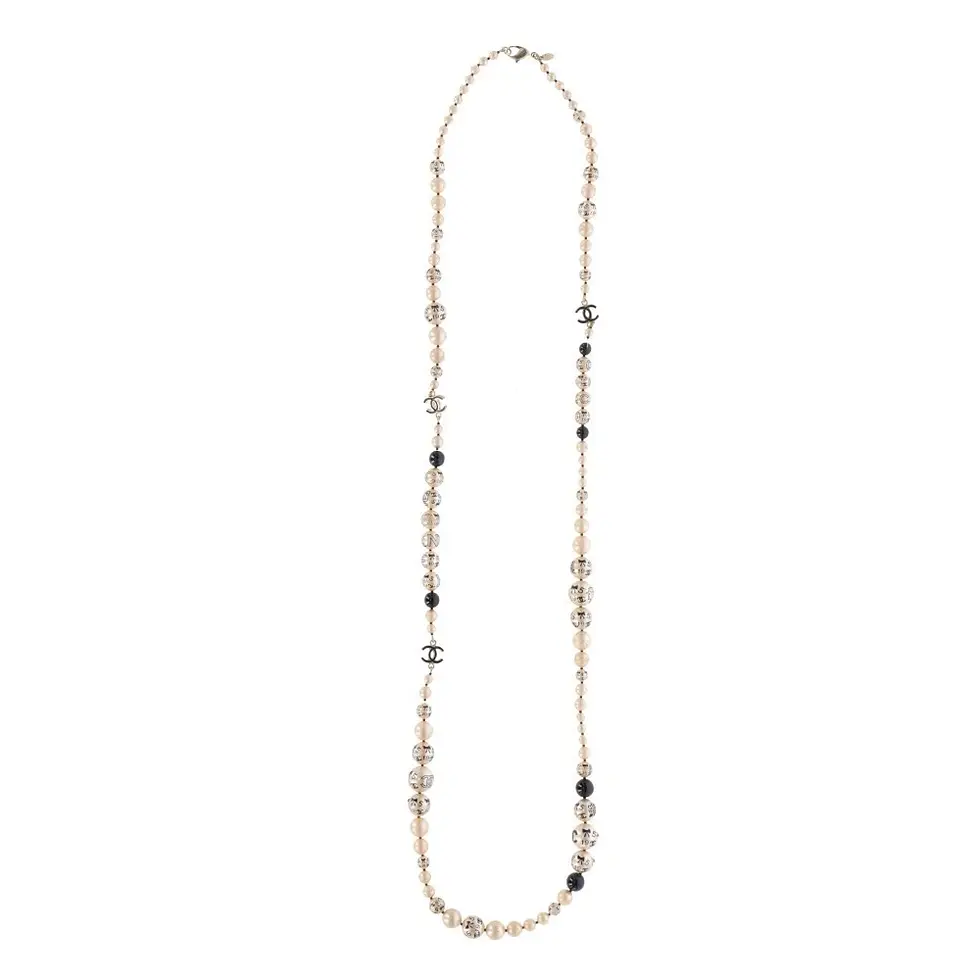 Thumbnail: CHANEL Faux Pearl Long Necklace Champagne Black CC 5 Bow Logo Autumn 2006