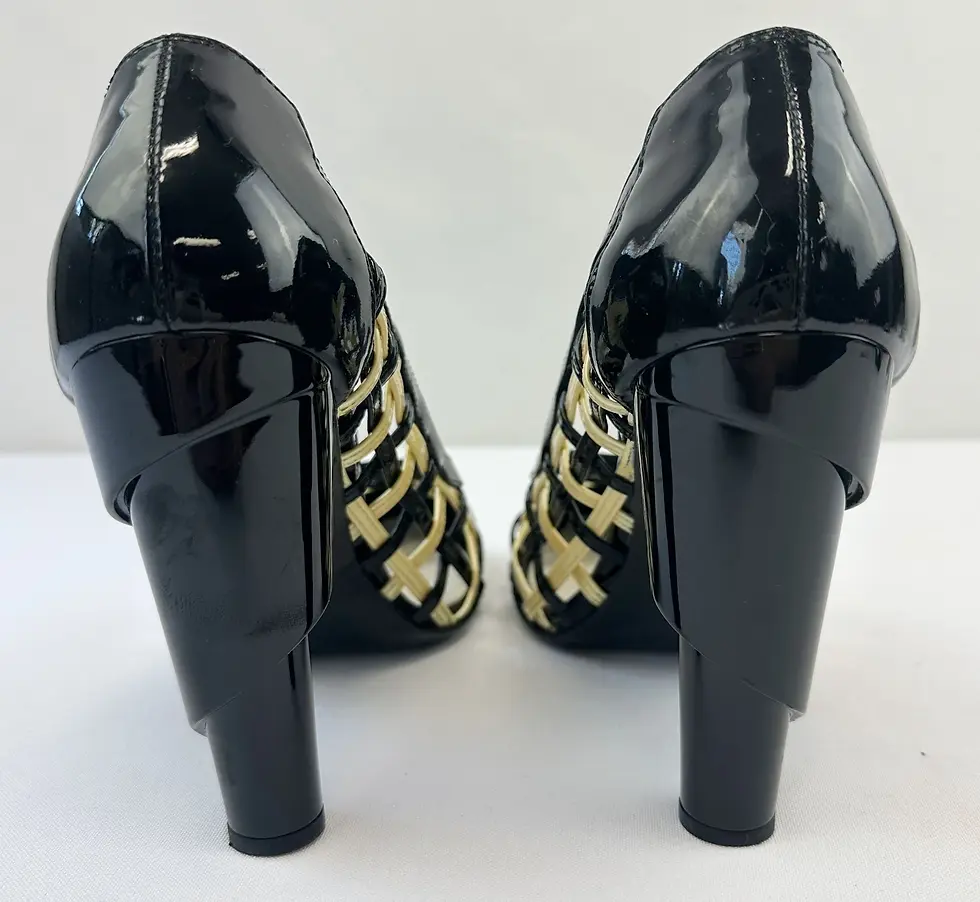 Thumbnail: CHANEL Patent Leather Woven Pumps 37.5 Black Beige CC Cap Toe Cruise 2009