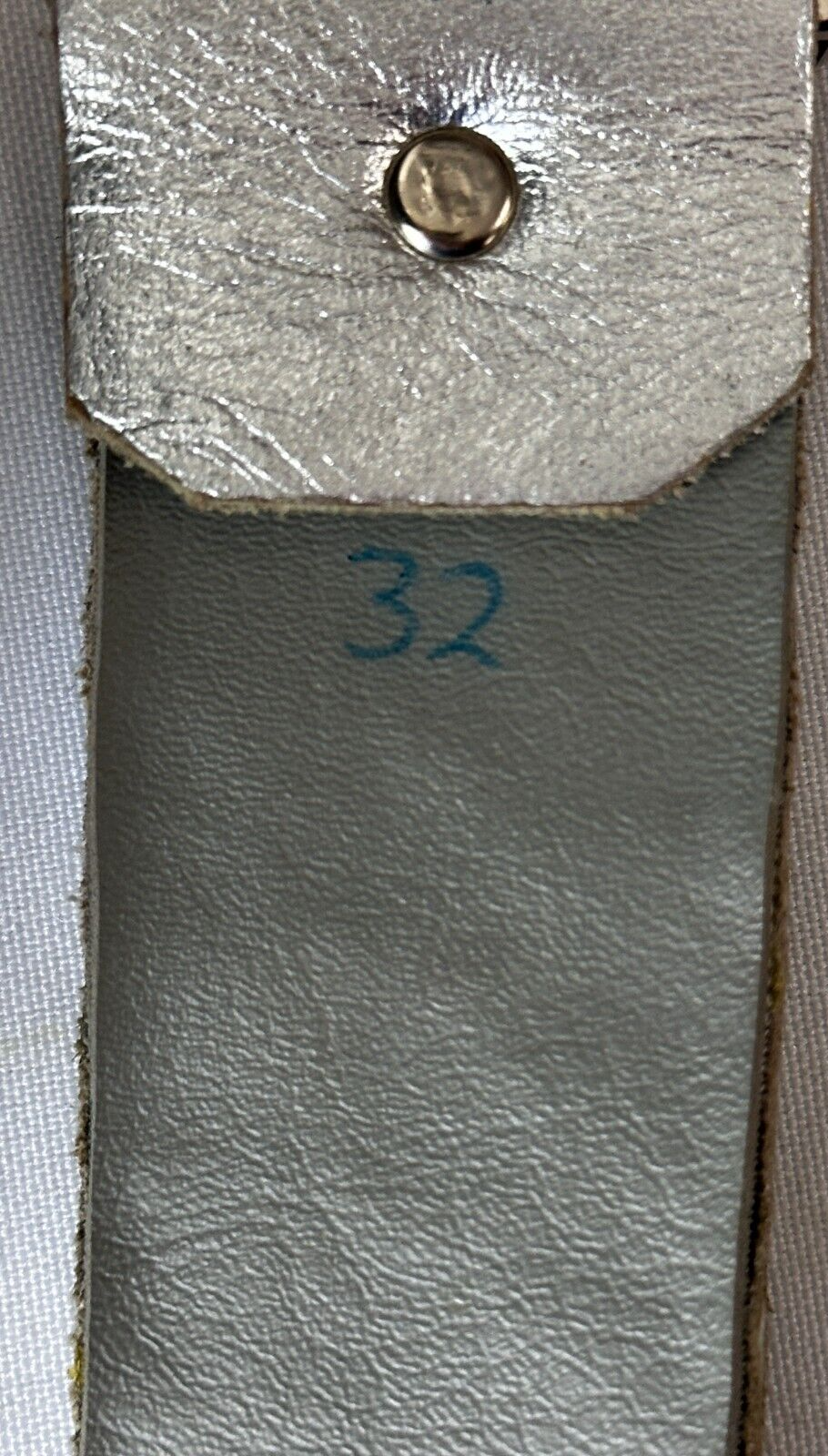 Thumbnail: KIPPYS Swarovski Crystal Silver Leather Cowgirl Western Rodeo Leather Belt 32