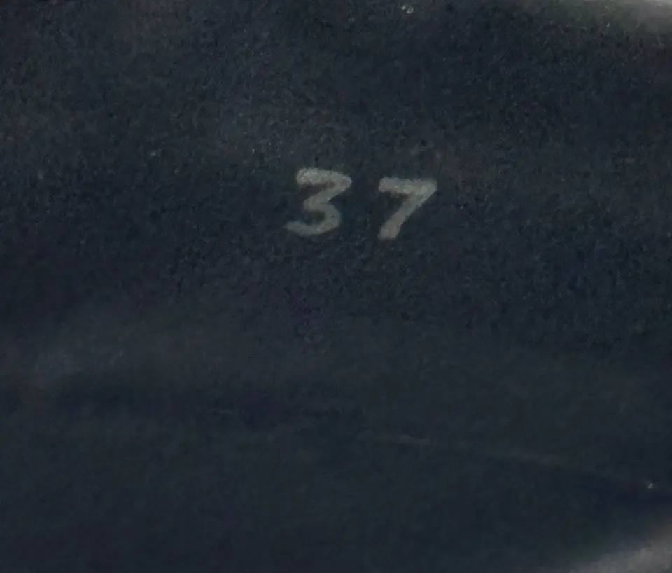 Miniatura: VERSACE Medusa Head Baroque Print Pool Slides 377 US Black Gold Open Toe Sandals