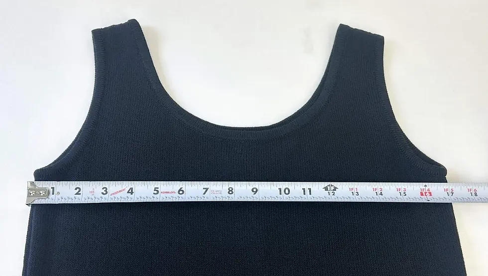 Thumbnail: NEW ST JOHN KNITS Santana Basic Scoop Neck Tank Classic Shell Short Black P 0 2