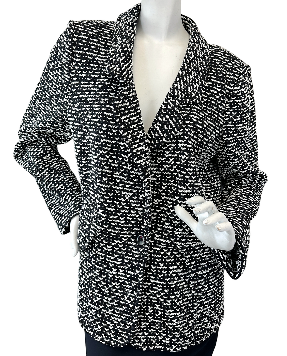 ST. JOHN Boucle Knit Jacket 16 Black White Single Breasted Collared Button