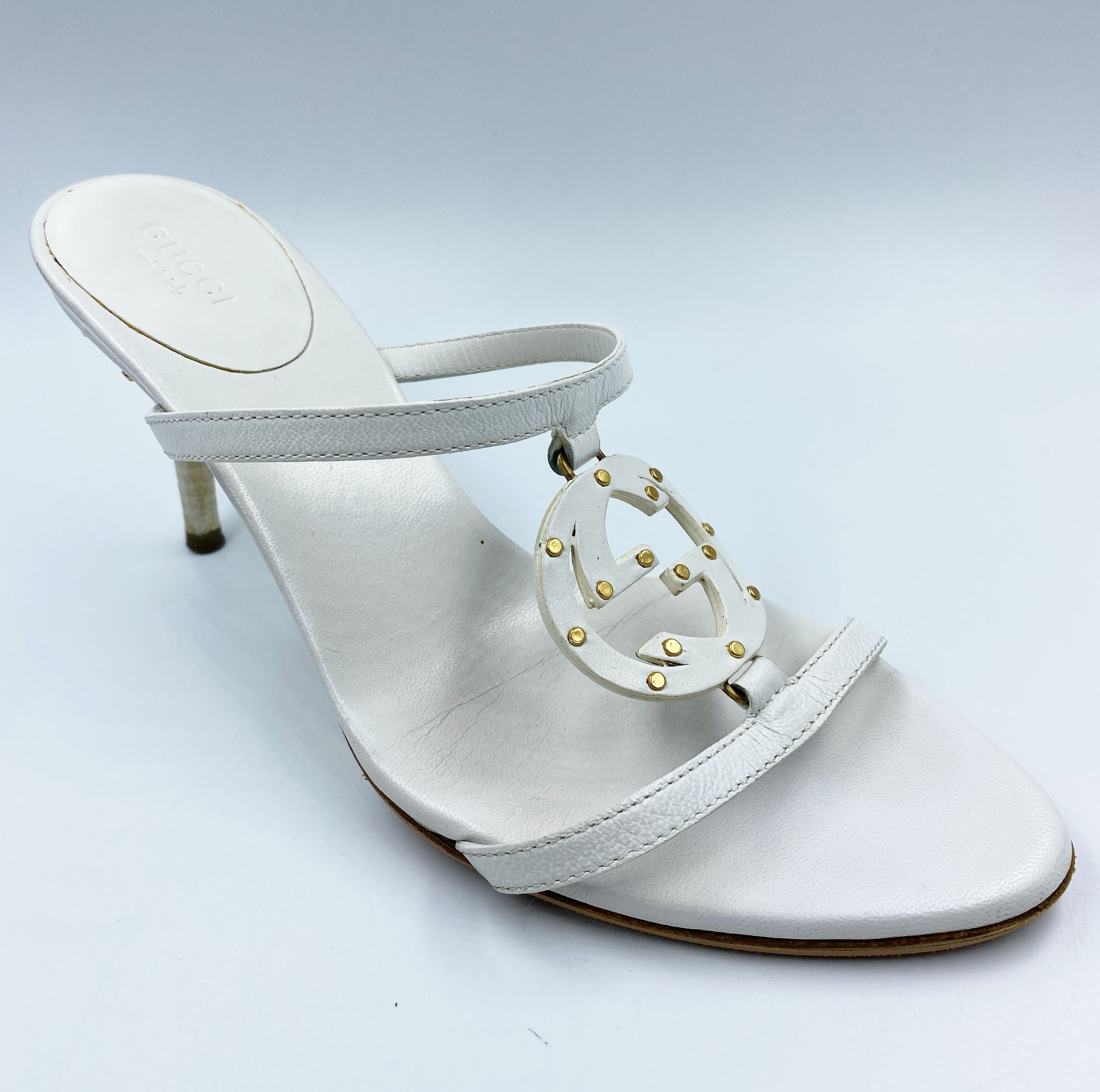GUCCI White Interlocking GG Strappy Sandals Kitten Heels 6B