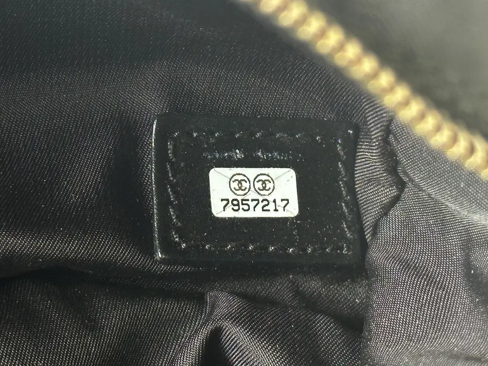 Hình thu nhỏ: CHANEL Ligne Printed Nylon Leather Travel Bowler Bag Small Black CC Logo