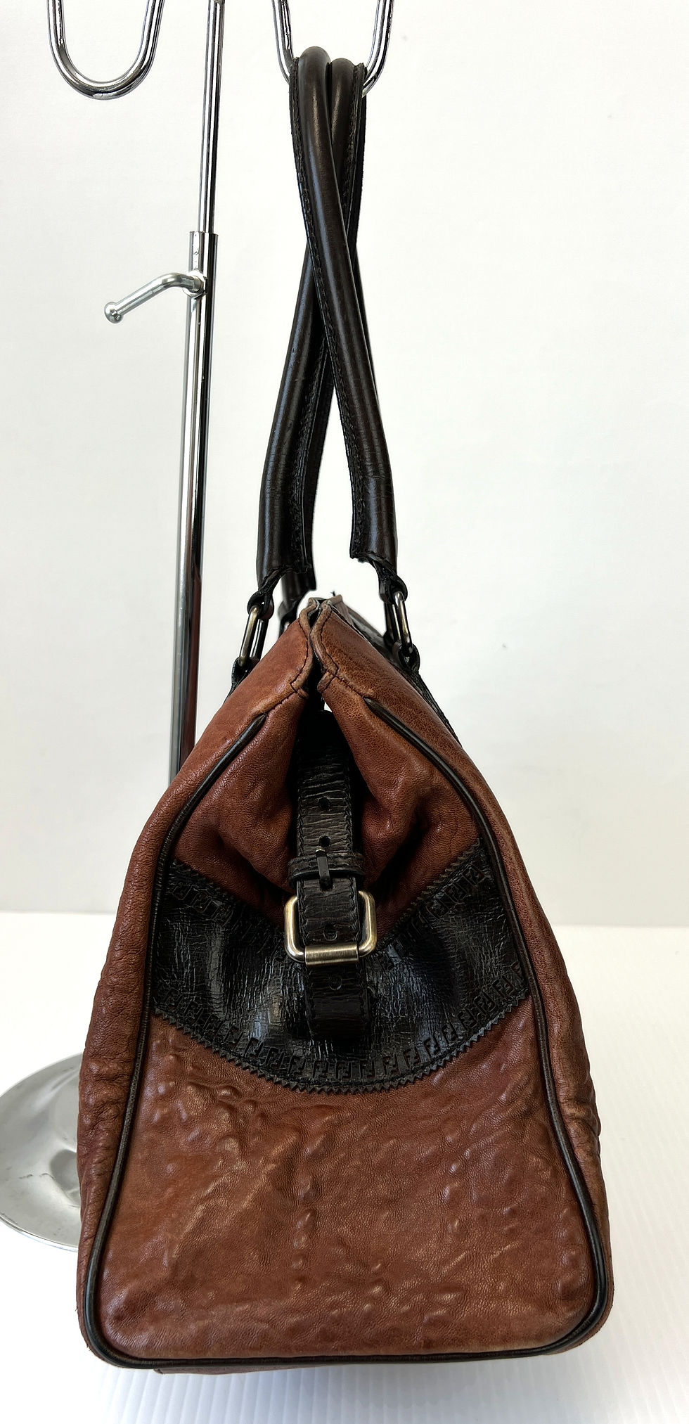 Thumbnail: Vintage FENDI Du Jour Crisp Brown Nappa Leather Shoulder Bag Satchel