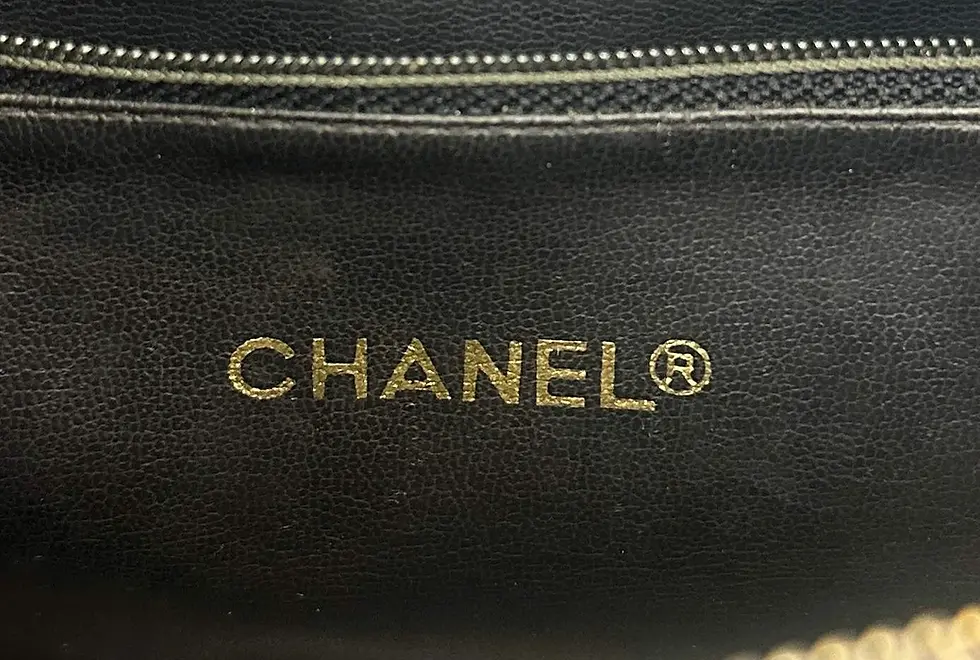 Hình thu nhỏ: CHANEL Patent Leather Tote Bag Black Gold Hardware CC Logo Handbag B