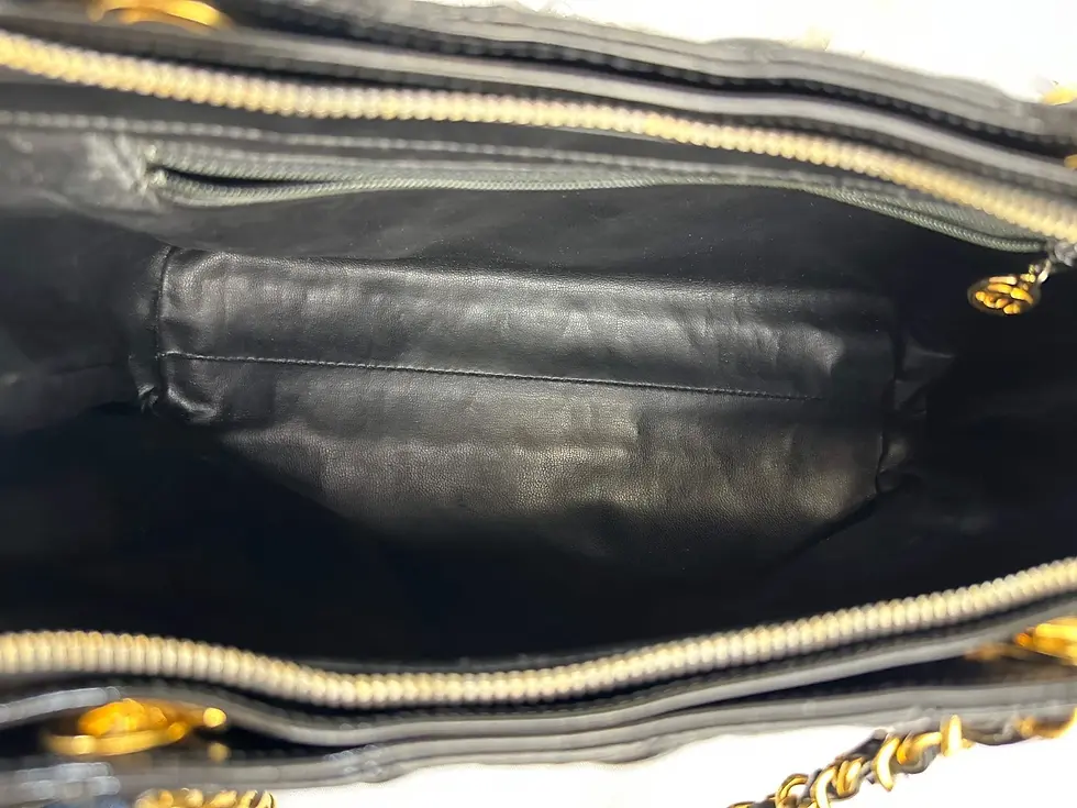 Hình thu nhỏ: CHANEL Patent Leather Tote Bag Black Gold Hardware CC Logo Handbag B