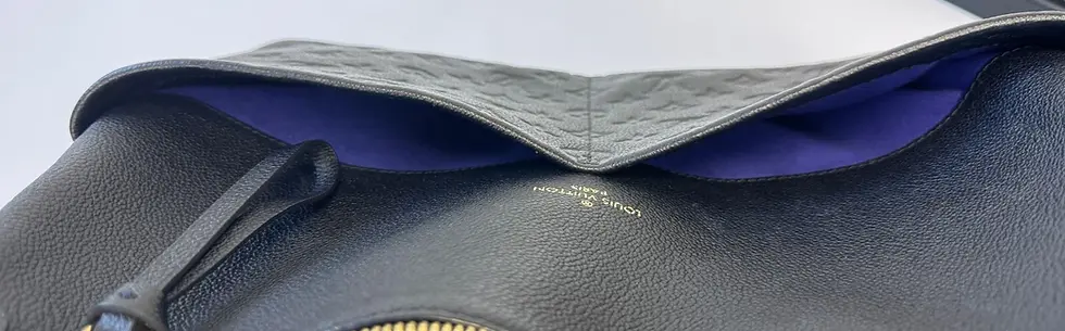 縮圖：LOUIS VUITTON Maida Monogram Empreinte Leather Hobo Bag Medium Black M45522