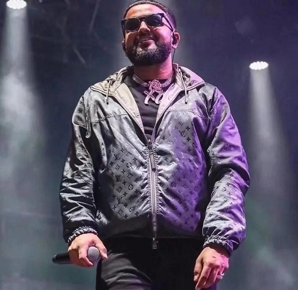 Hình thu nhỏ: NWOT LOUIS VUITTON Monogram Reversible Windbreaker Jacket Nylon 56 Black Gray B