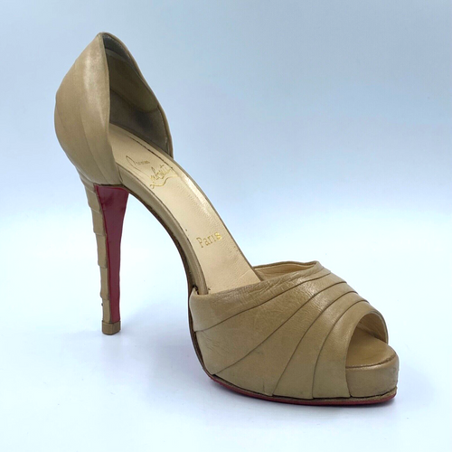 CHRISTIAN LOUBOUTIN Beige Leather Ruffle Peep Toe Heels 38 8