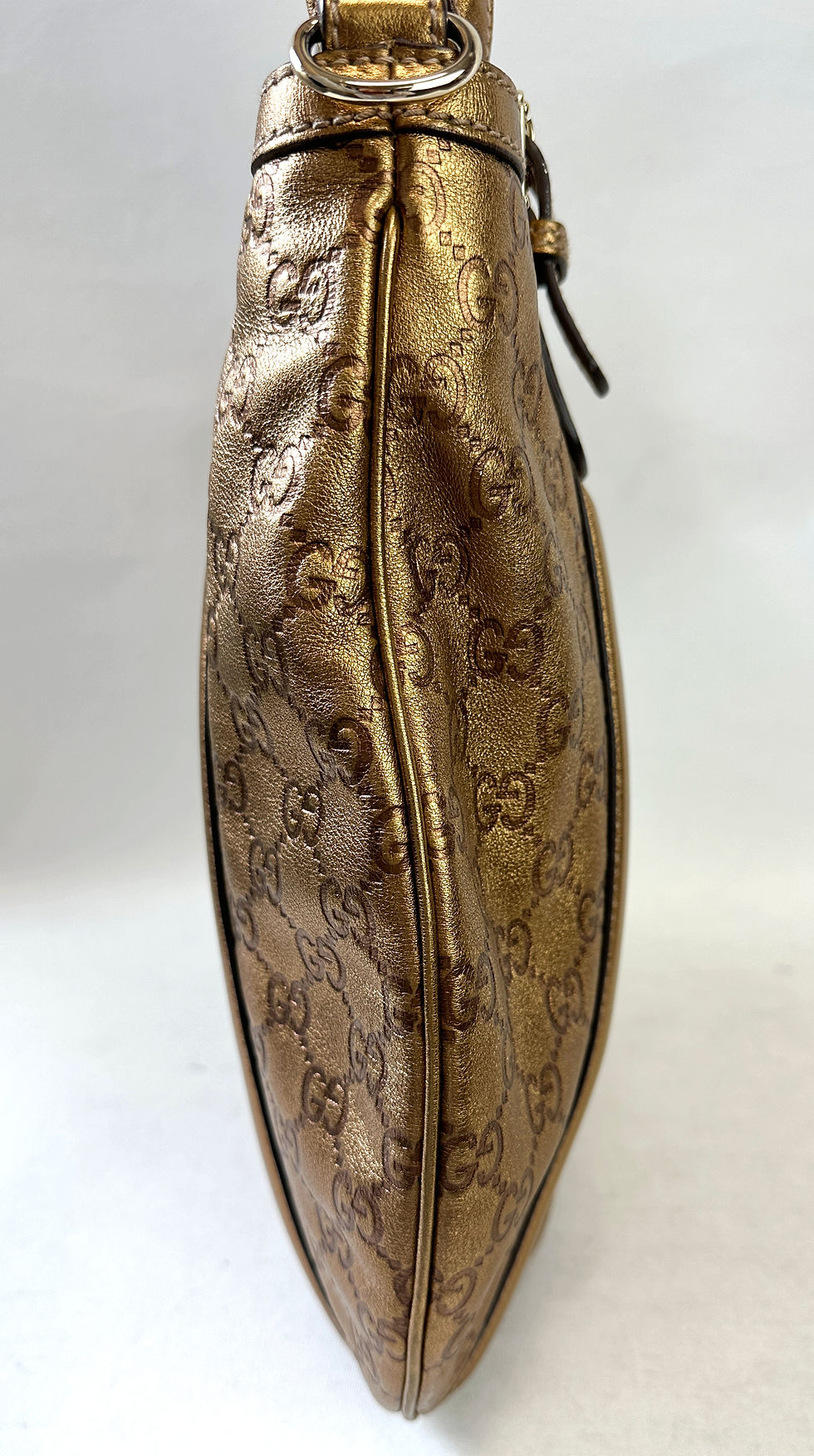 Thumbnail: GUCCI Britt Gold Metallic Guccissima Leather GG Logo Large Hobo Tote Bag