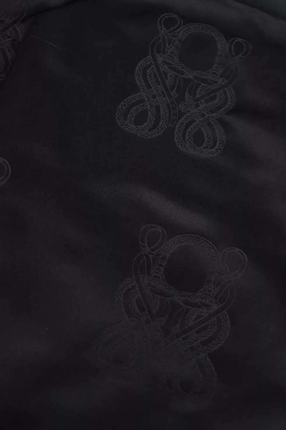 Thumbnail: HERMES Women Silk Tank Top 34 2 US Black Embroidered Knot Pattern Design RARE