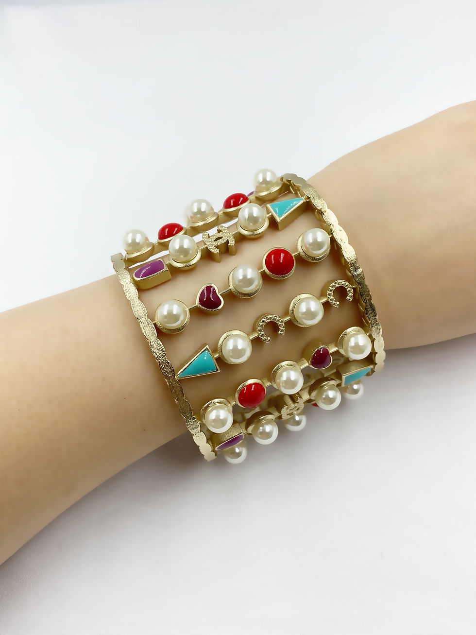 縮圖：CHANEL CC Multicolor Beaded Pearl Gold Cuff Bracelet Bangle 17