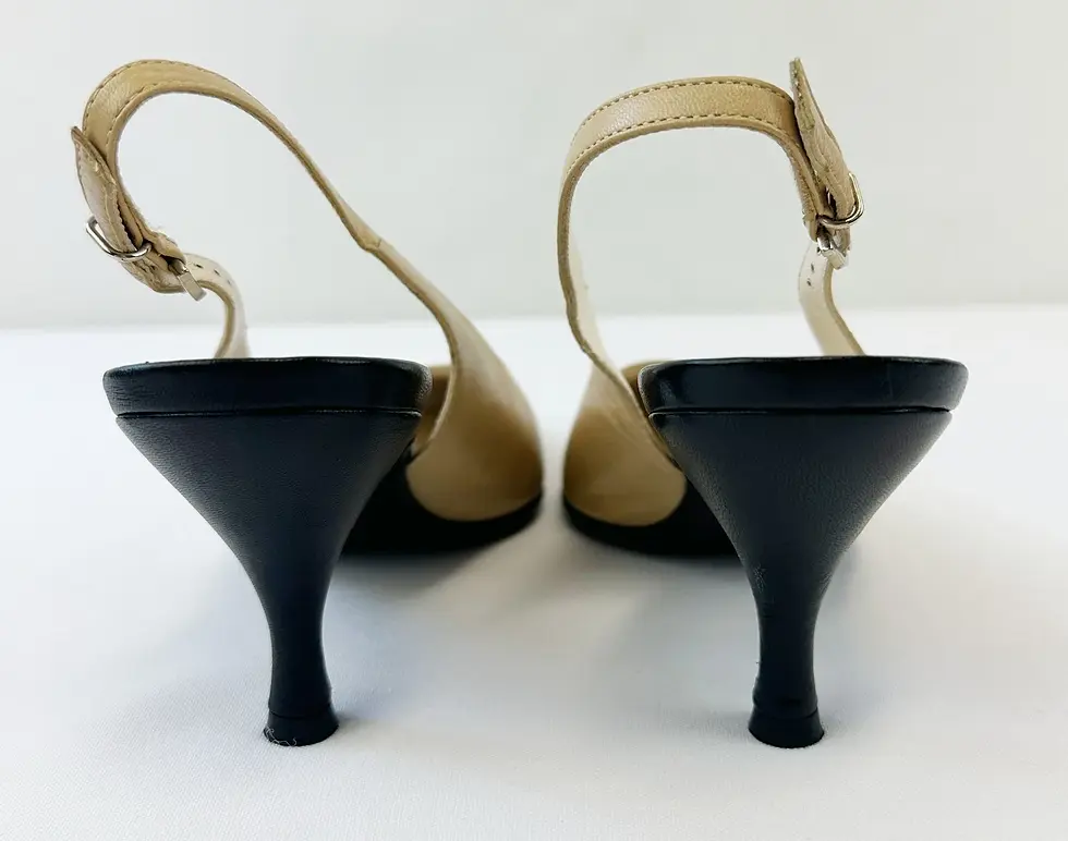 Thumbnail: SALVATORE FERRAGAMO Leather Sling Back Pointed Toe Kitten Pumps 5.5 Beige Black