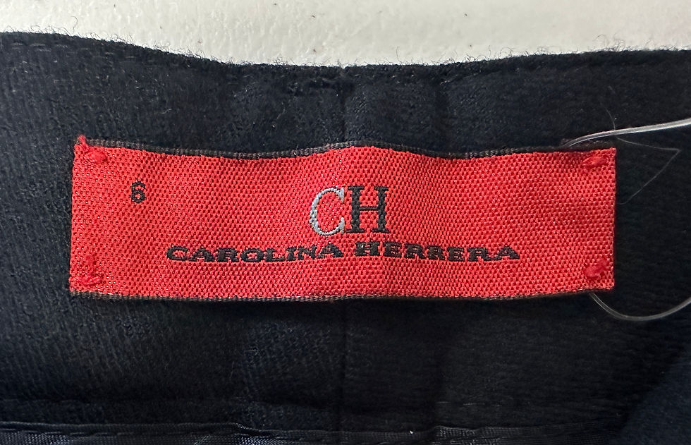 Miniatura: CAROLINA HERRERA Black 2PC Double Breasted Blazer Capri Short Set 40