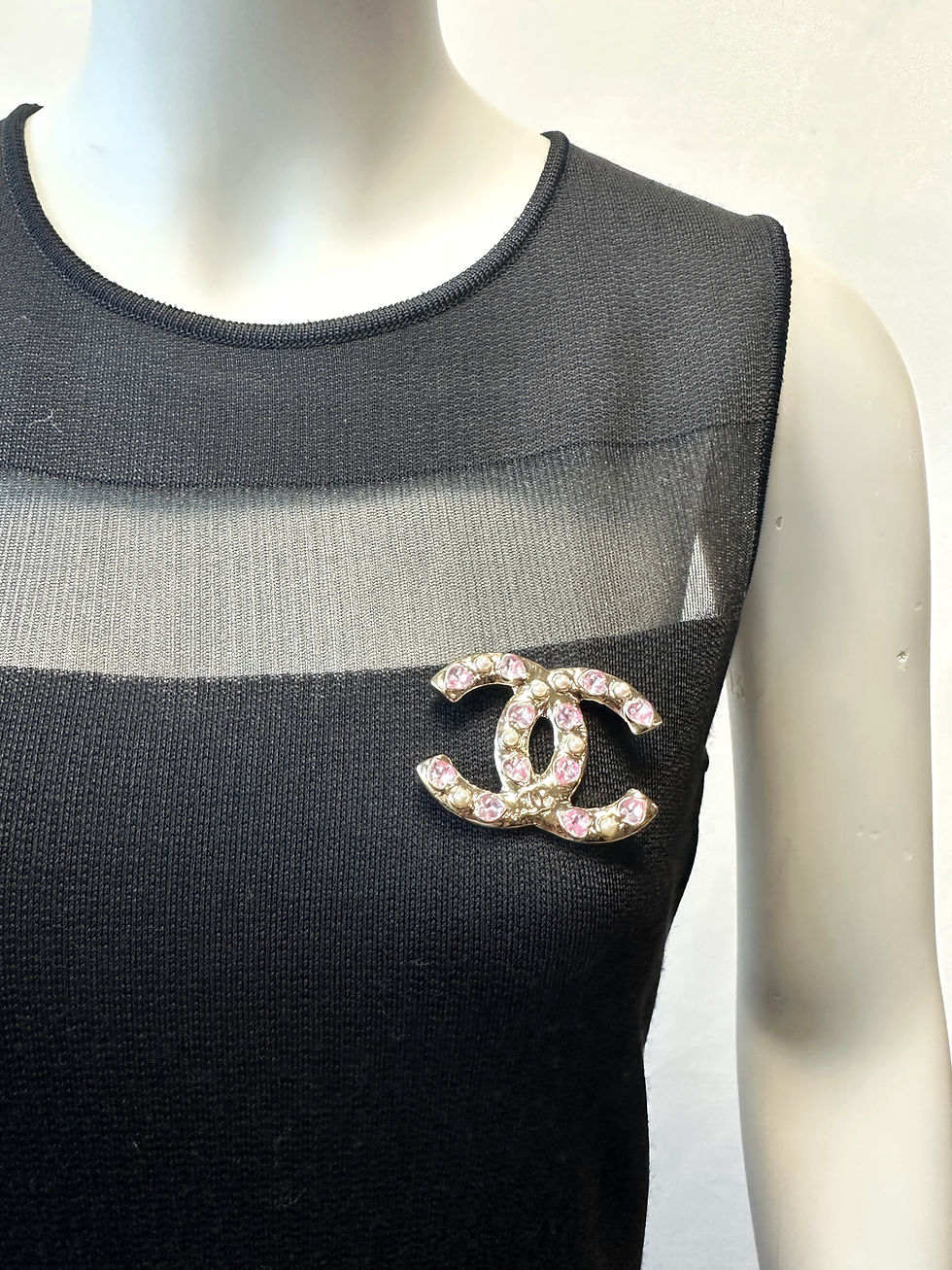 Hình thu nhỏ: NEW CHANEL Pink Heart Resin Bead Pearl Gold CC Brooch Pin AB8219B08566NJ004