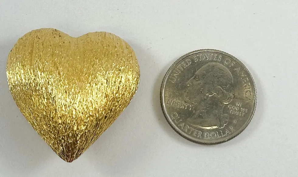 縮圖：ST. JOHN Knits Vintage Gold Clip On Heart Earrings 22K Gold Plated Signed