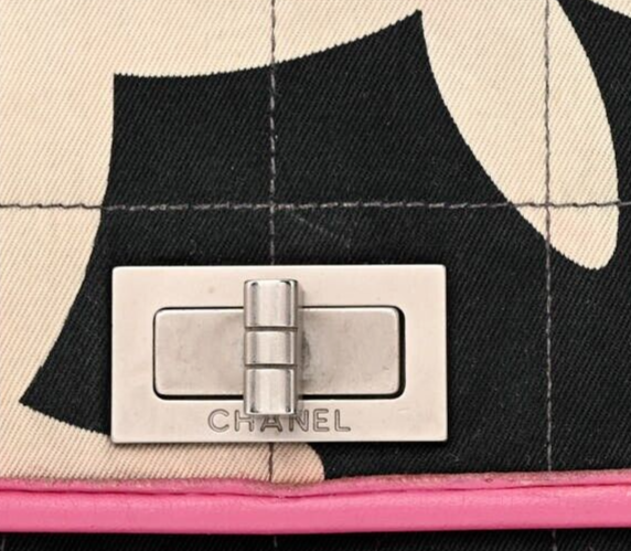 Hình thu nhỏ: CHANEL Canvas Chocolate Bar Quilted Shoulder Bag Black Multi Super Rare