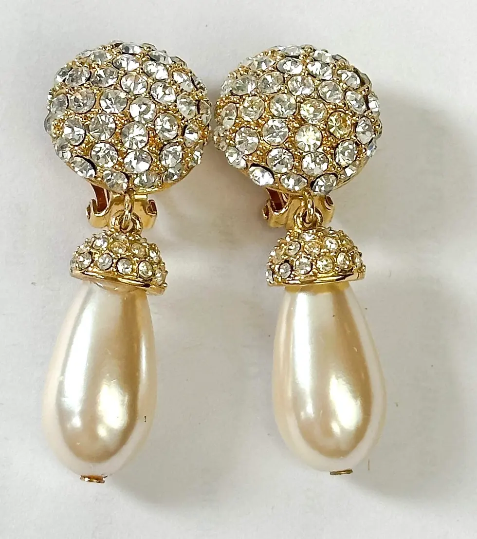 Hình thu nhỏ: ST. JOHN Signed Gold Tone Rhinestone Pearl Drop Earrings 22K Gold Plated