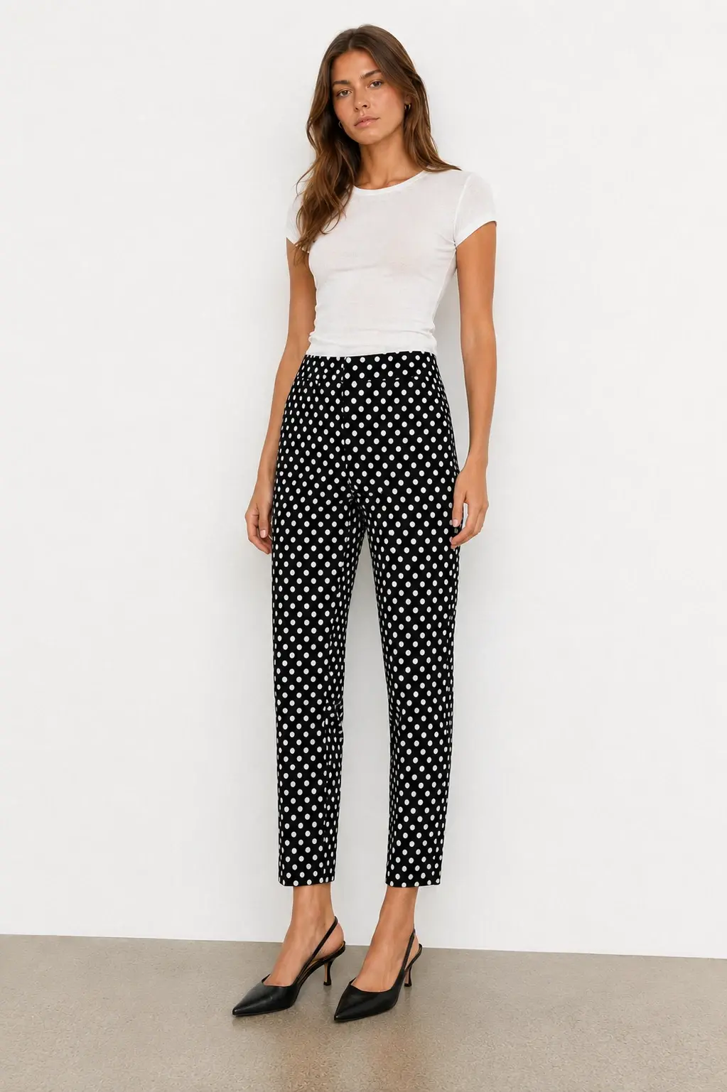 AKRIS PUNTO Polka Dot Trouser Cropped Pant 6 Cotton Blend Side Pockets