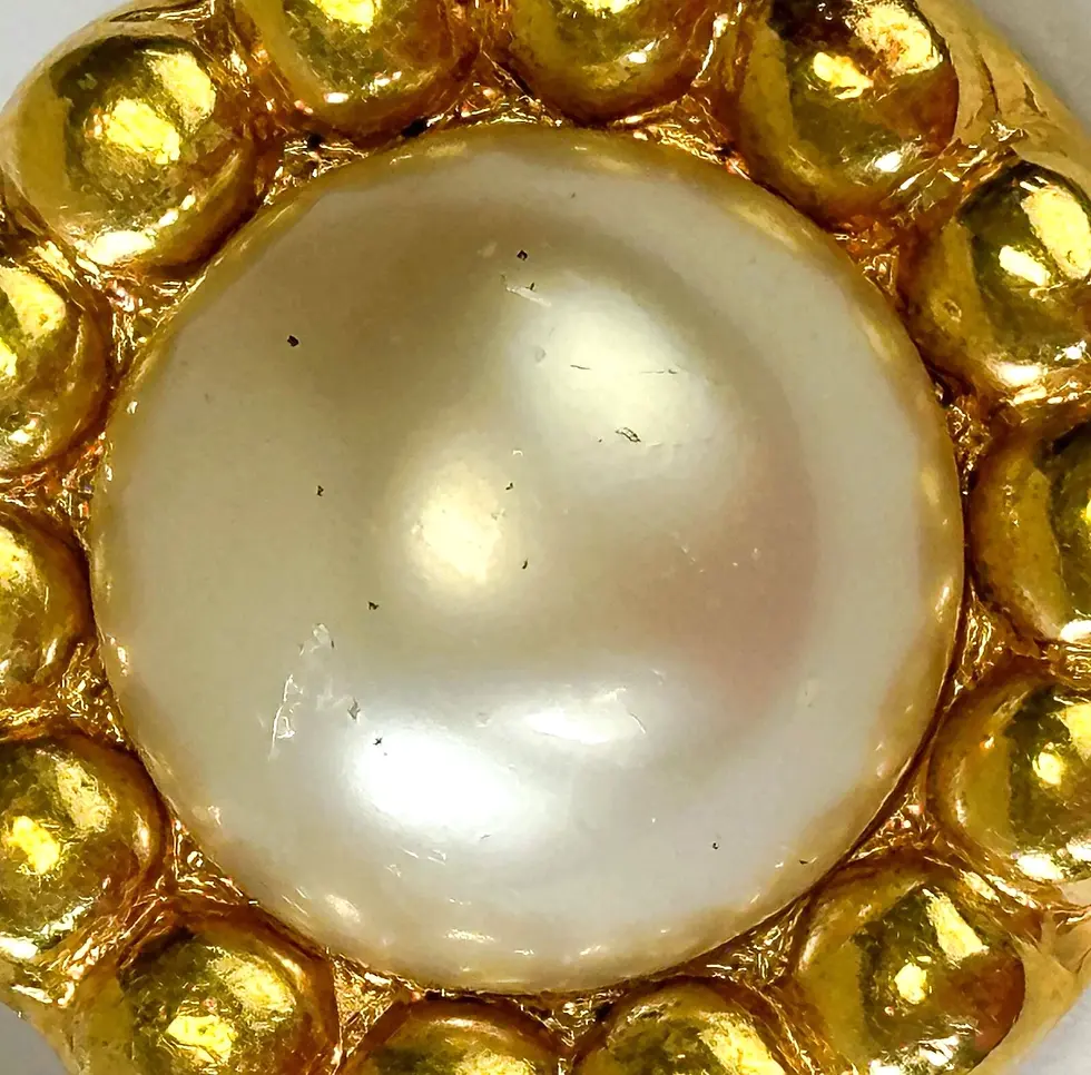 Hình thu nhỏ: Vintage CHANEL Faux Pearl 24Gold Plated Round Clip-On Earrings 1970's
