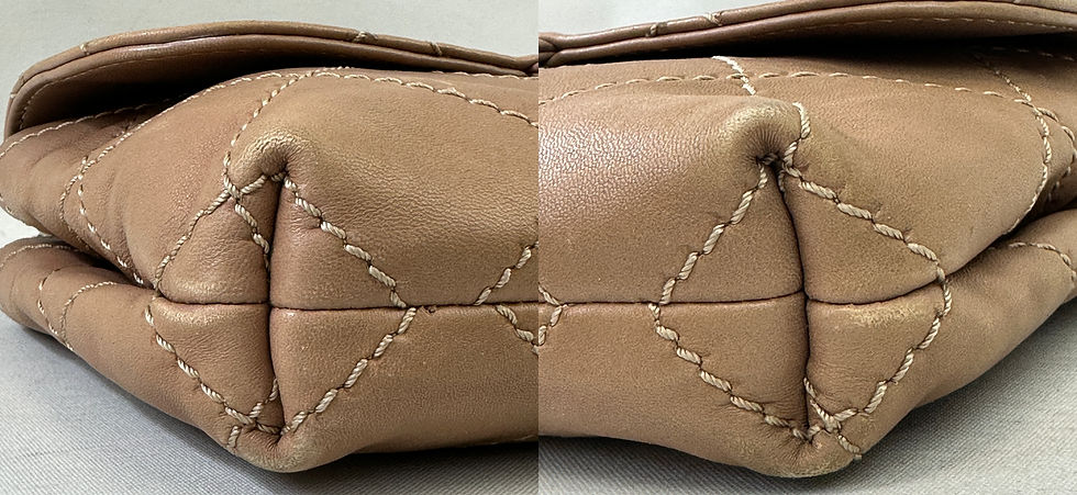 Hình thu nhỏ: CHANEL Beige Flat Quilted Stitching Flap Rectangle Crossbody Bag
