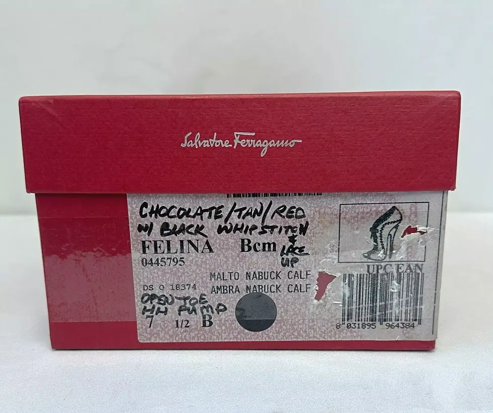 Thumbnail: SALVATORE FERRAGAMO Felina Suede Leather Patchwork Heels 7.5 Brown Red Tan
