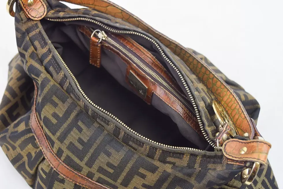 Hình thu nhỏ: FENDI Chef Zucca Womens Brown Jacquard Canvas Hobo Bag Leather Strap Zip Closure
