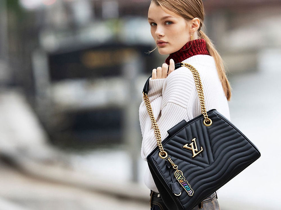 Miniatura: LOUIS VUITTON Calfskin Leather New Wave Chain Tote Noir Gold Hardware M51496