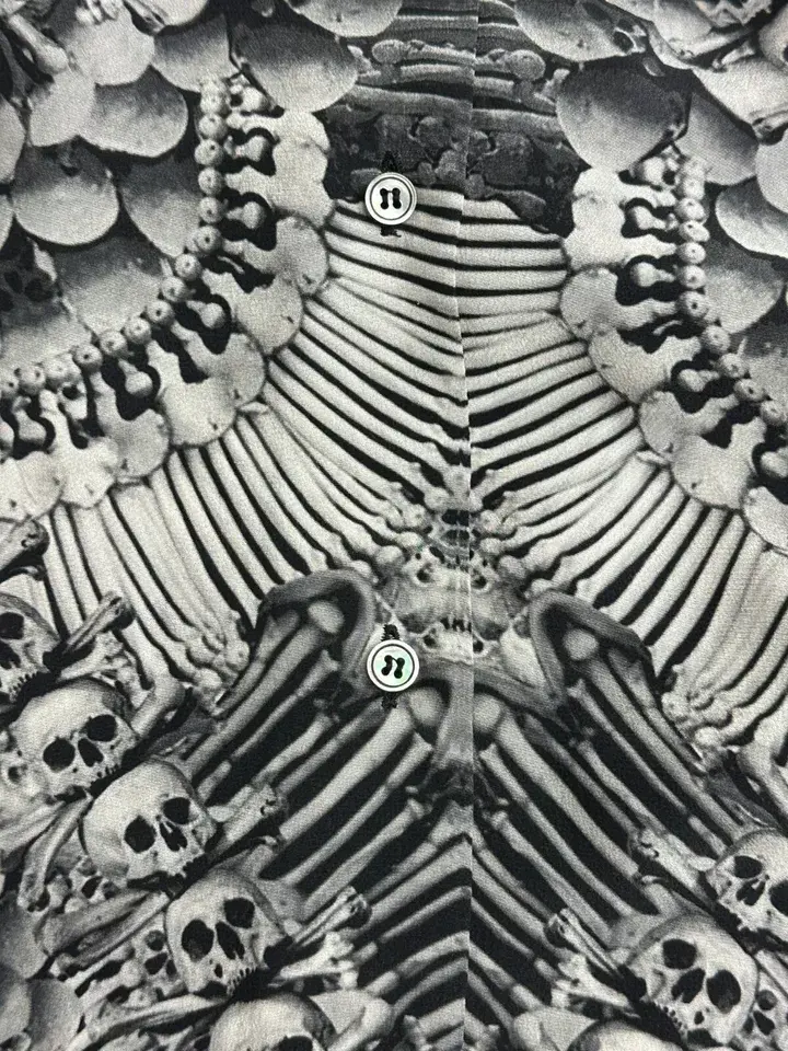 Thumbnail: ALEXANDER MCQUEEN Silk Chiffon Blouse 42 Gray Skull Print Bow Cuff F/W 2010