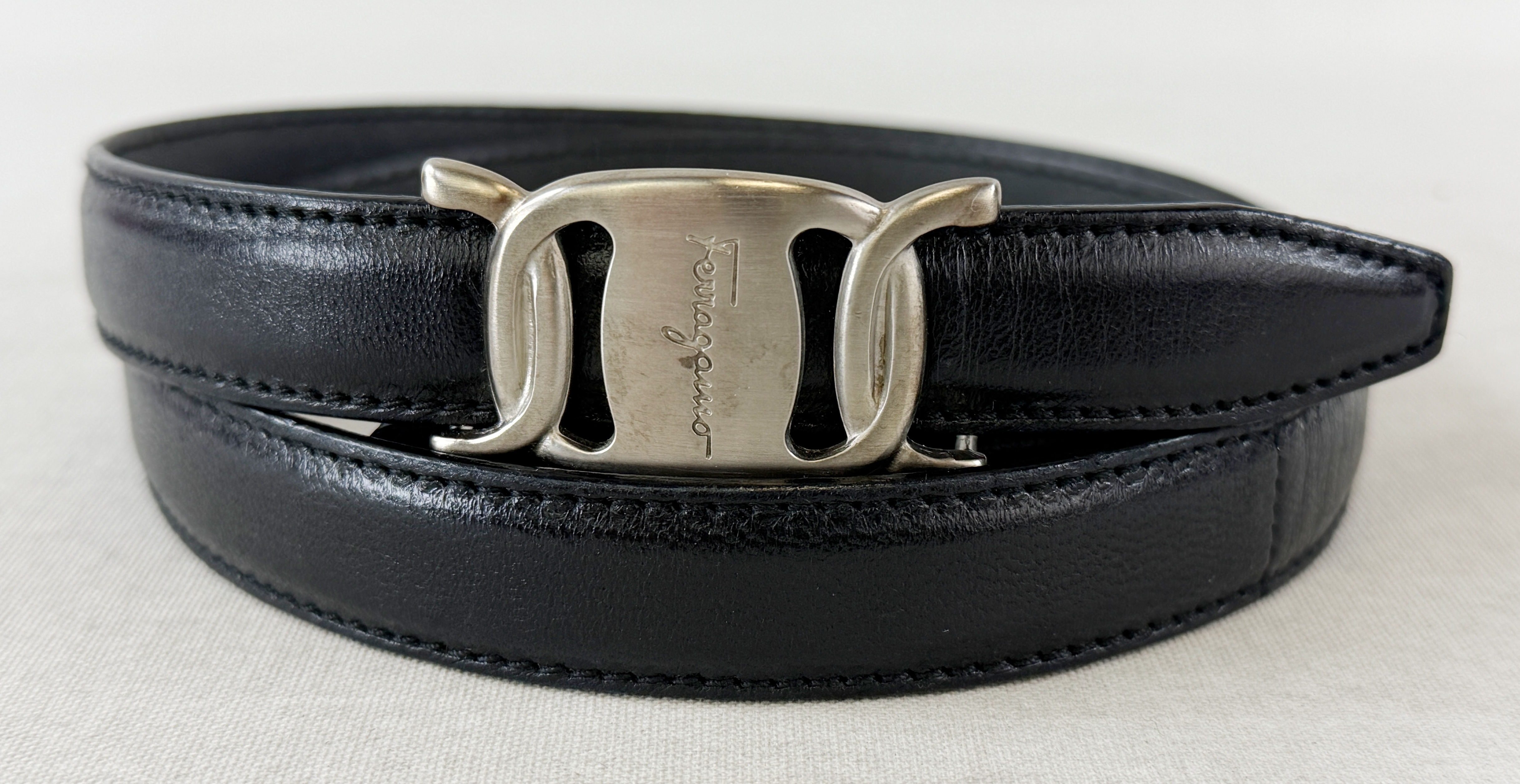 SALVATORE FERRAGAMO Leather Belt Black Silver Buckle Unisex 75x30 XS RARE
