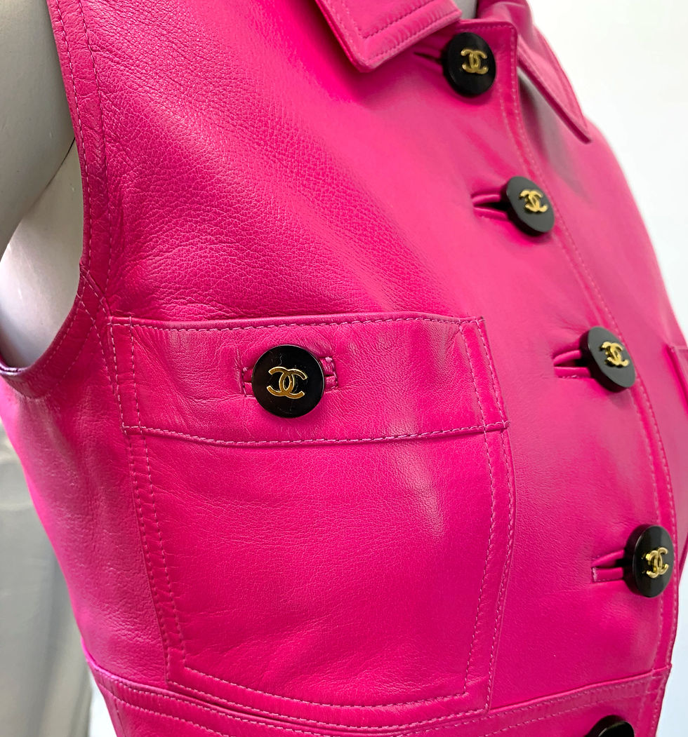 Thumbnail: 1995 Vintage CHANEL Hot Pink Lambskin Cropped Sleeveless Vest 36 US 2
