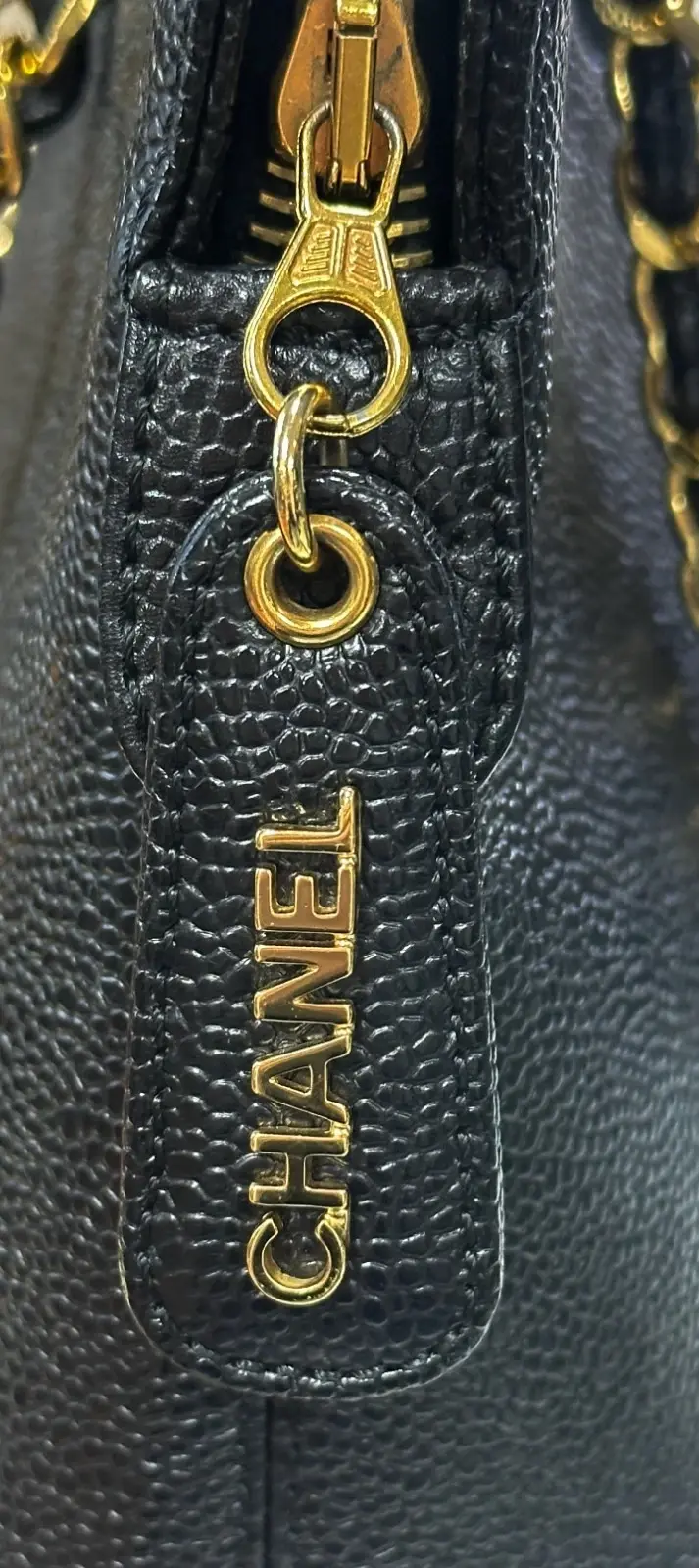 Hình thu nhỏ: CHANEL Caviar Chain Shopper Tote Bag Medium Black Gold Hardware Leather