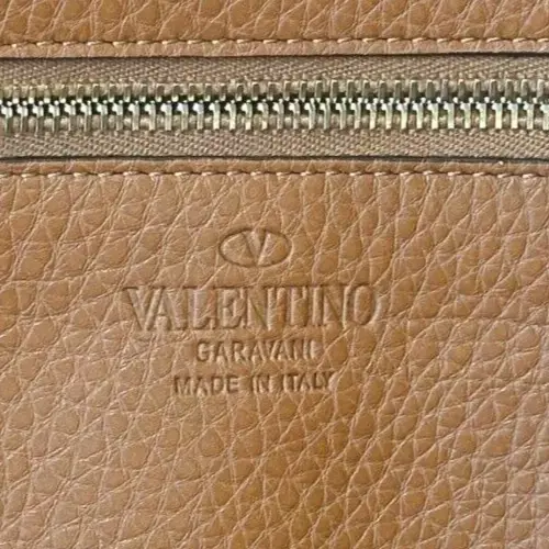 Hình thu nhỏ: VALENTINO GARAVANI Rockstud Leather Shopper Tote Bag Medium Brown Gold Studded