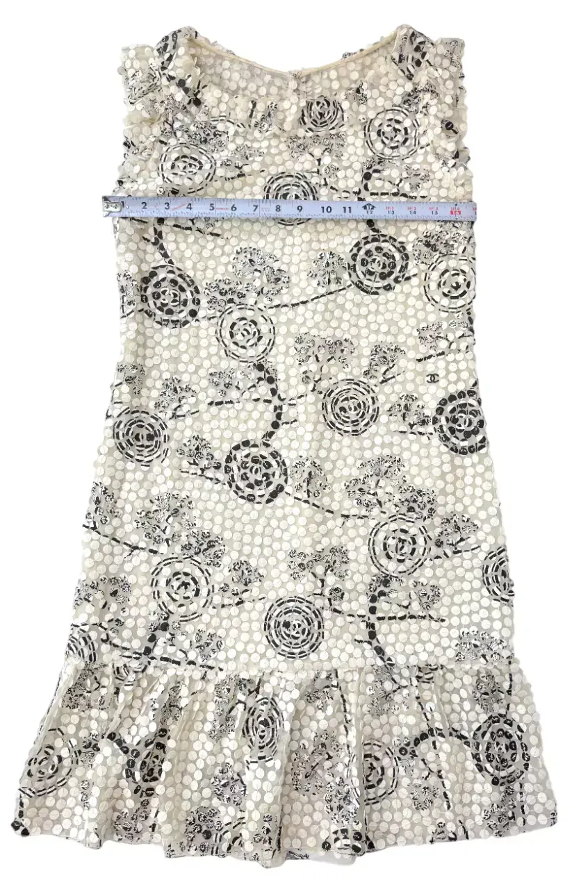 縮圖：Vintage CHANEL Silk Dress 38 FR White Black Spring 2001 Floral US 6 Embroidered