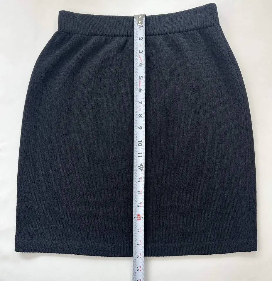 Thumbnail: ST. JOHN Basics Santana Knit Knee Skirt 2 XS Black Straight Elastic Waist Pencil