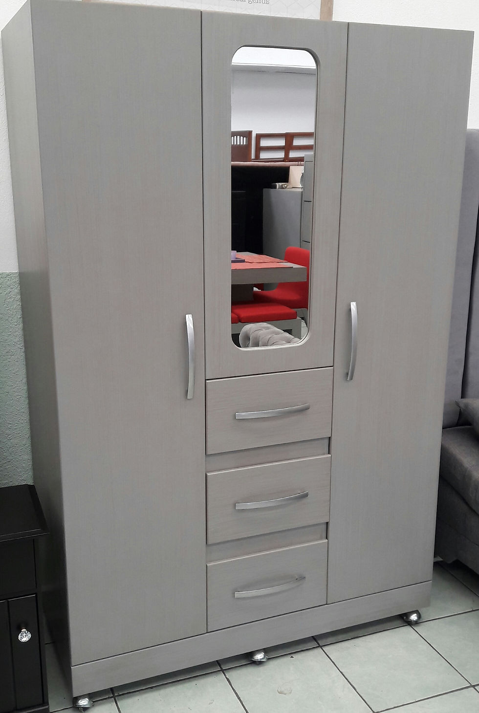 Miniatura: Ropero Andrea Jumbo