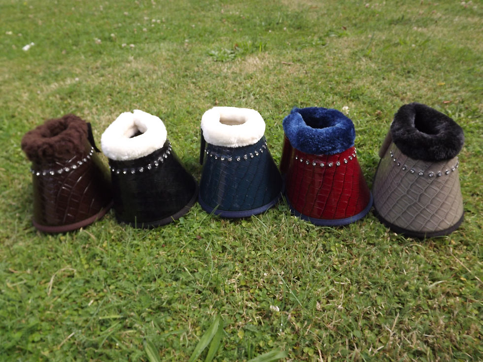 Thumbnail: Bell boots