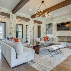 1032-Woodbridge-RegalRealtors-2.jpg