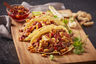 Tacos de arrachera con salsa macha de cacahuate