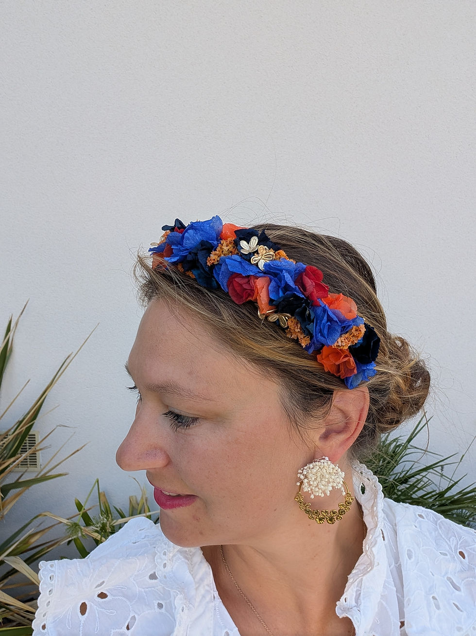 Miniature : Serre-tête Bellmunt aux fleurs bleues, oranges et dorées 